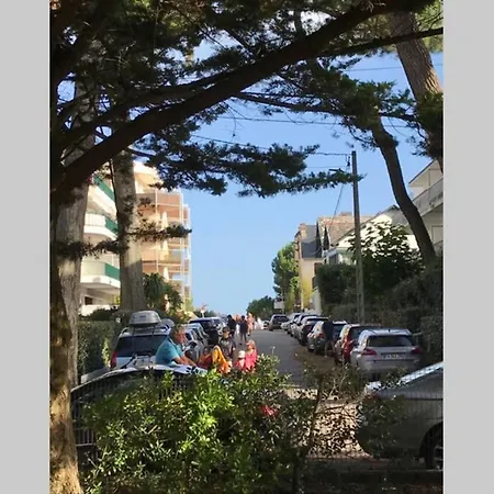 5 Pers A 50 M De La Baule