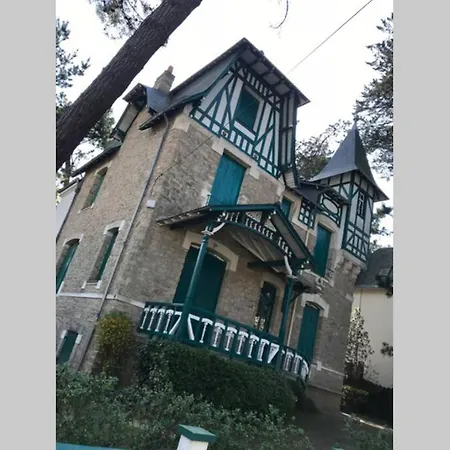 Apartment 5 Pers A 50 M De *