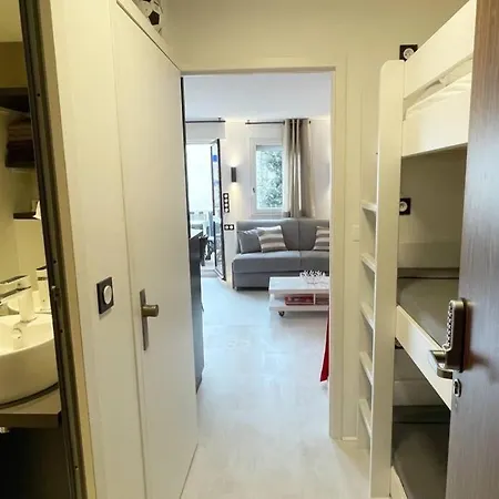 5 Pers A 50 M De Apartman *