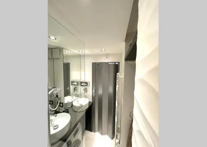 5 Pers A 50 M De Apartamento